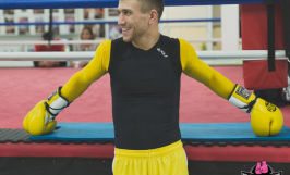 vasyl-lomachenko-behind-the-gloves